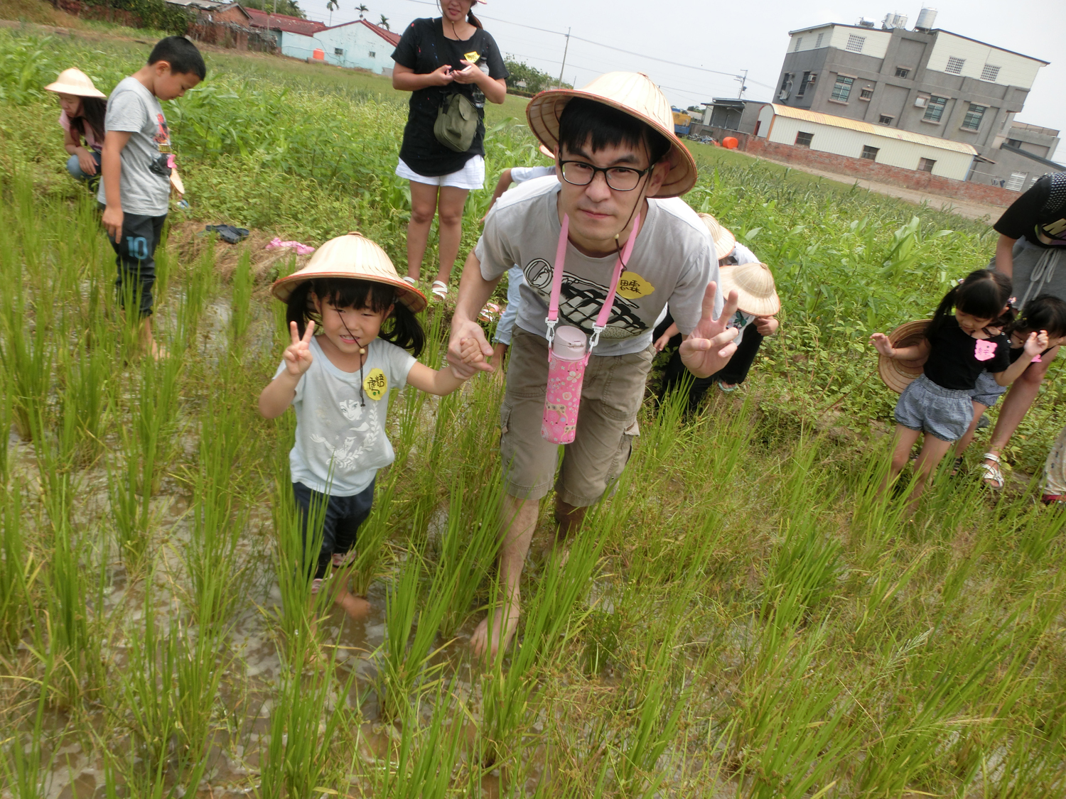 台南佳里漳洲社區在導入多元就業人力計畫後，辦理各式農事體驗活動，夯到不行。
