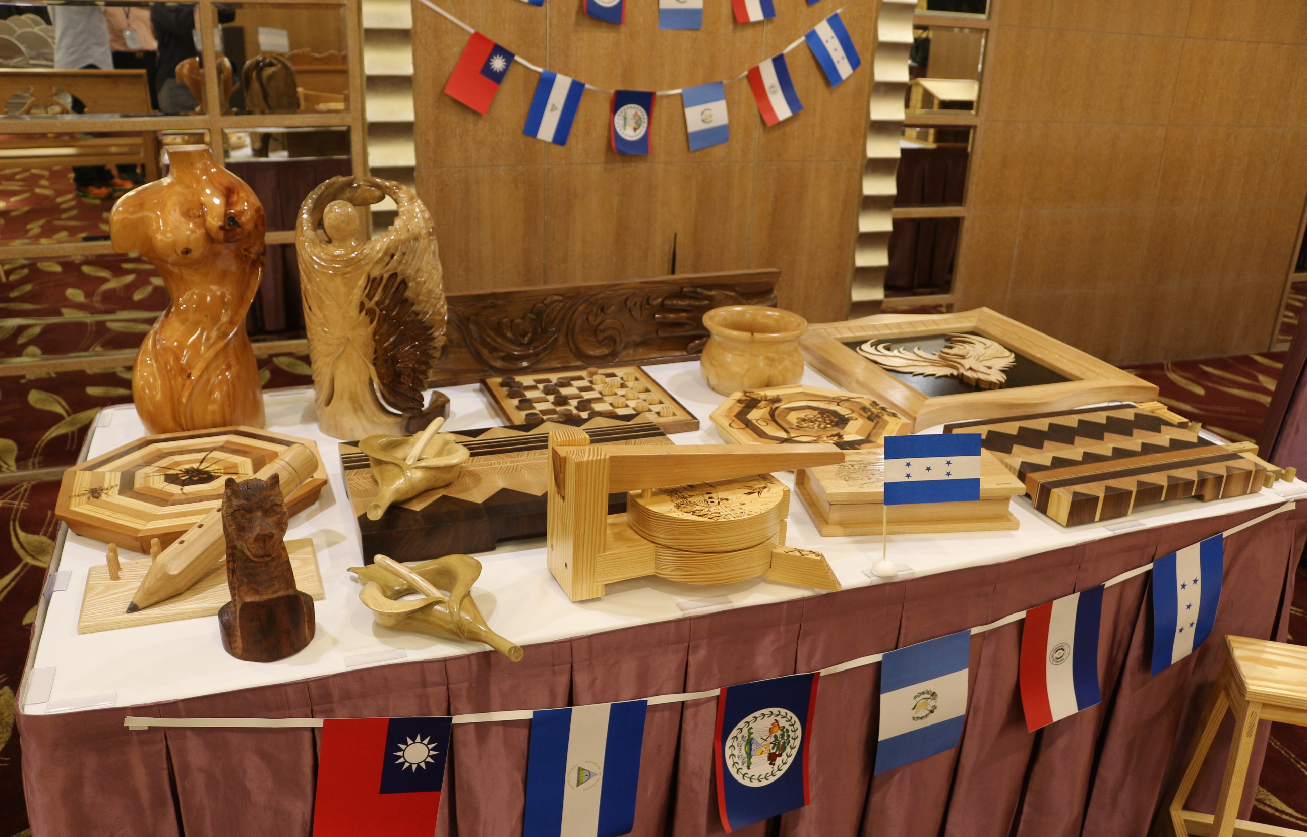 通稿-拉丁美洲友邦學員2個多月來所製作的成品