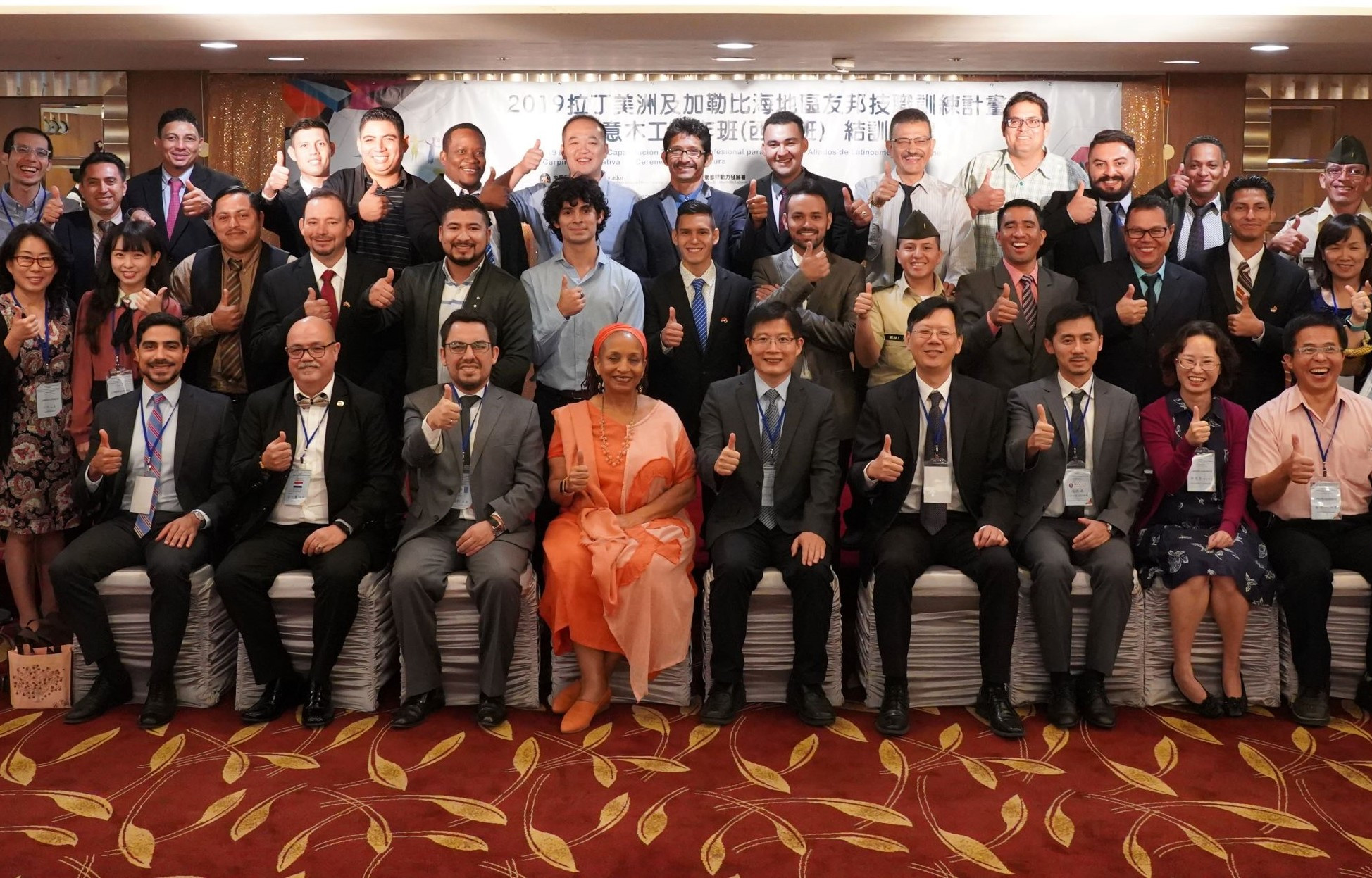 通稿-勞動部雲嘉南分署與國合會合作開辦創意木工製作班，今辦理結訓典禮