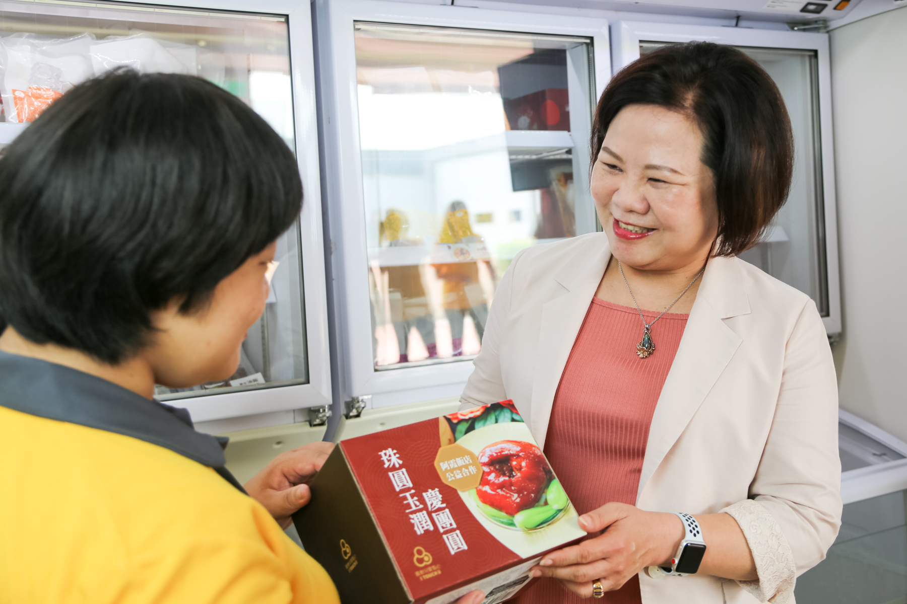 代言做公益！阿春部長為喜憨兒拍片宣傳