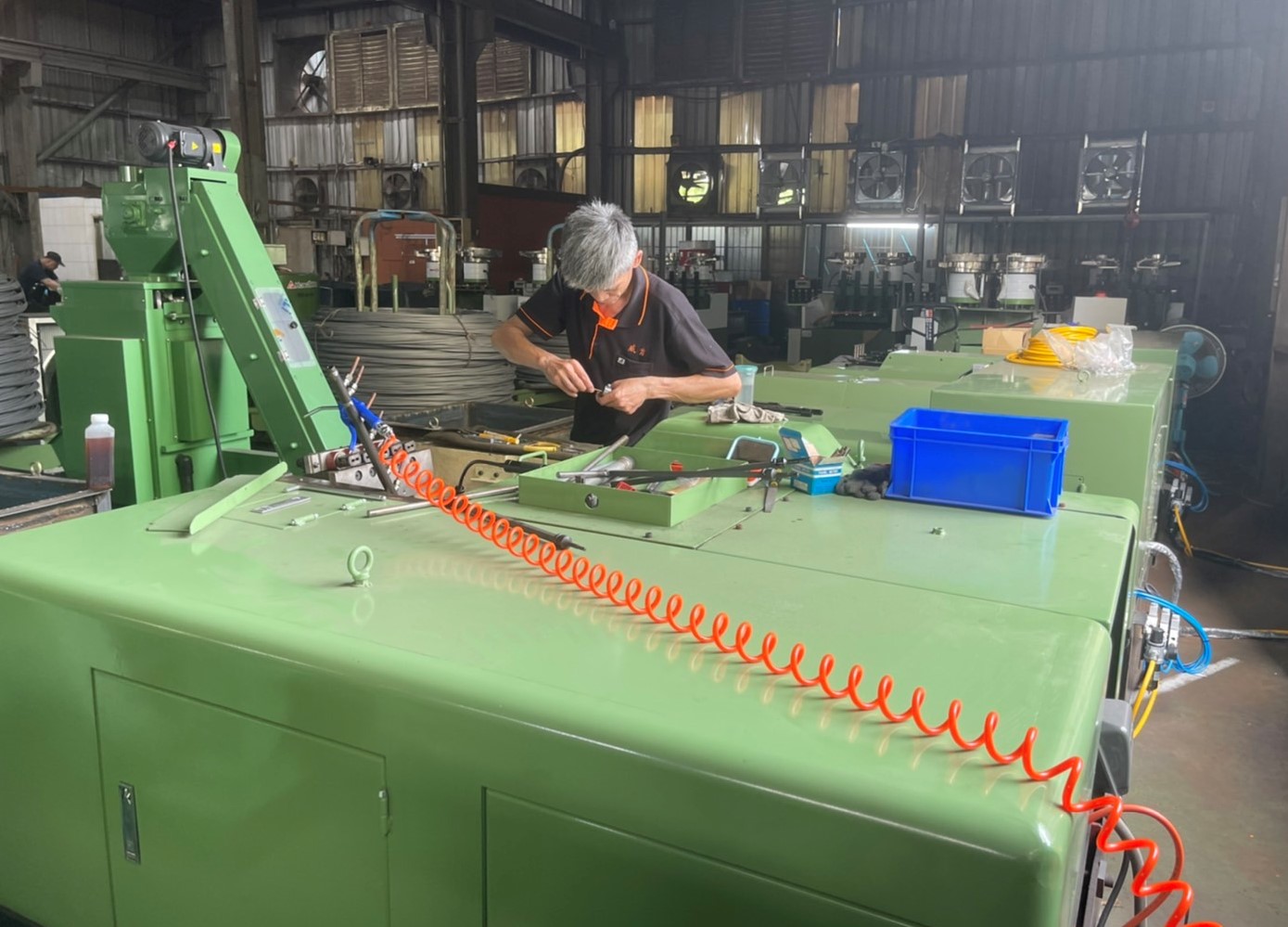 銀髮開創事業第二春不嫌晚 勞動部中高齡及高齡者創業貸款鬥相挺