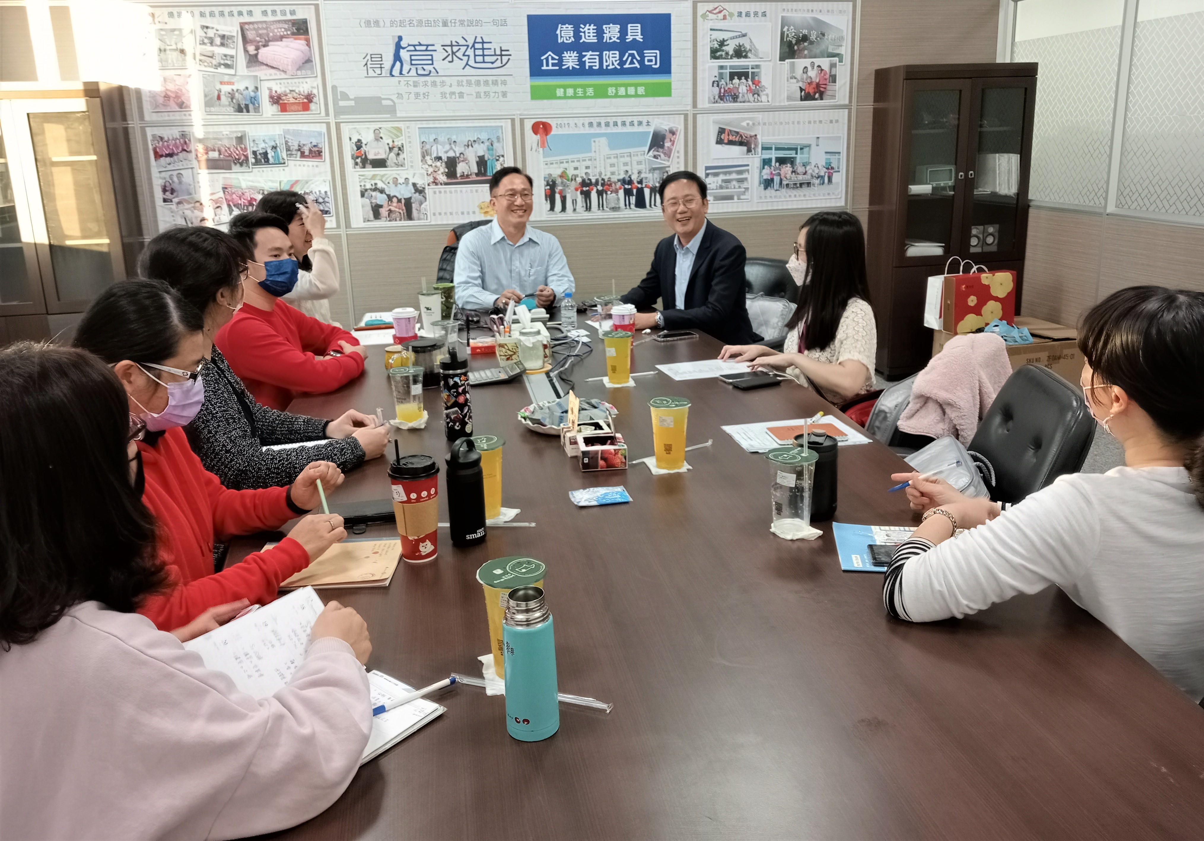 導入企訓 億進寢具業績逆勢成長逾千萬！