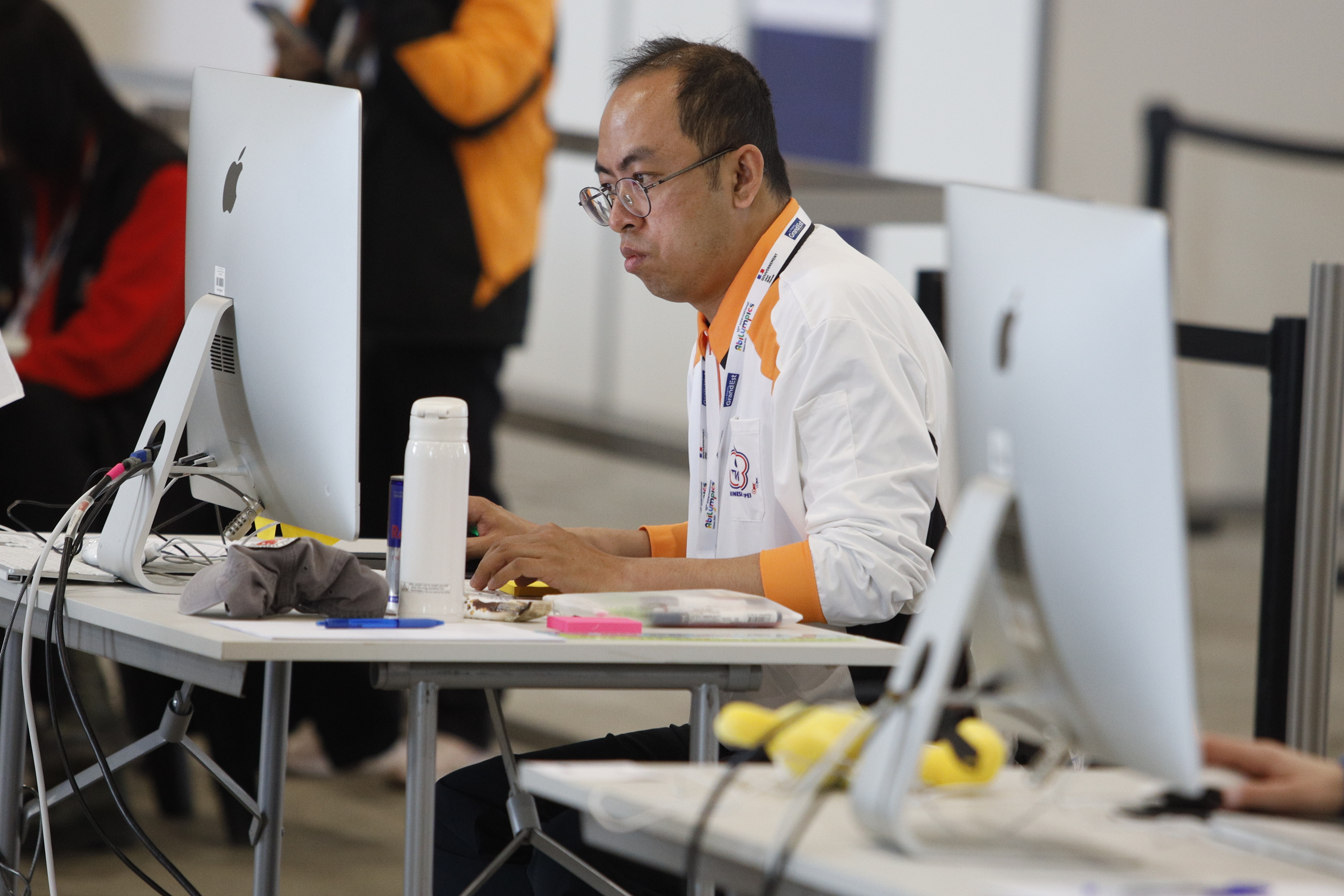 努力能征服一切 南分署聽障國手林哲瑩展能節奪銀