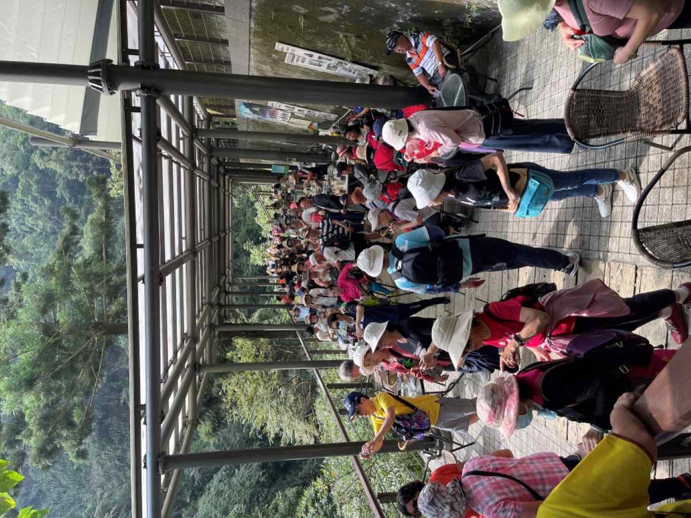 嘉義竹崎的觀音瀑布塵封22年，去年重新開放，勞動部「多元就業開發方案」也提供人事經費補助、創造在地就業機會，幫助地方創生、重拾過往榮景！