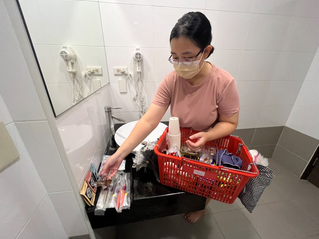 為解決旅宿業缺工，勞動部推疫後缺工專案，業者、員工都有補助可領。