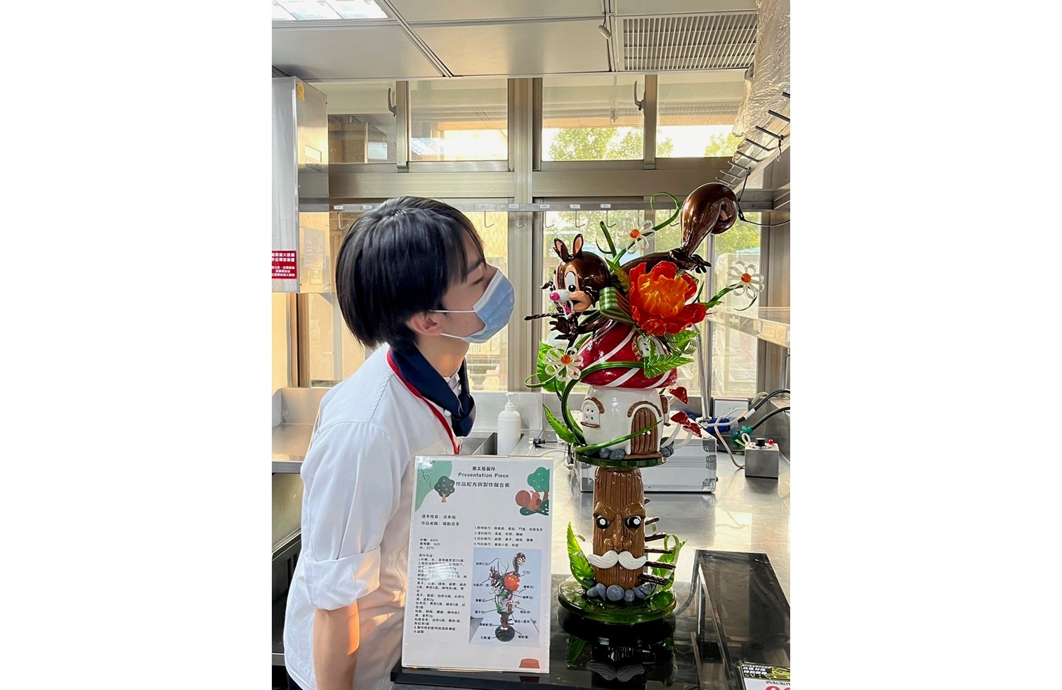 圖3.沈承佑作品充滿童趣、療癒人心，他覺得烘焙是件開心、幸福的事情，希望將這樣的心情透過作品傳遞出去。