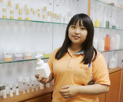 通稿-待在企業四年，葉羿臻對產品如數家珍，她感謝勞動部雙軌計畫讓她能進入大企業工作