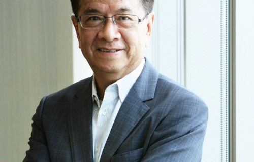 勞動部雲嘉南分署於11月8日邀請台灣流通業教父、前全聯總裁徐重仁演講，分享他個人多年來的企業經營智慧。