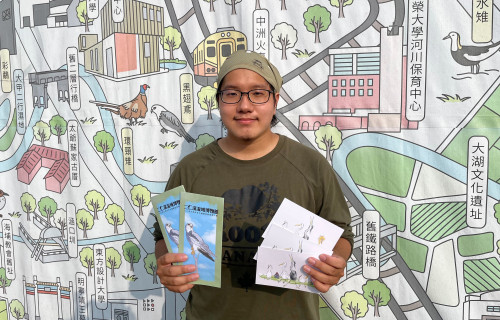 8年級生李冠達變身濕地插畫家 水鳥入畫引共鳴