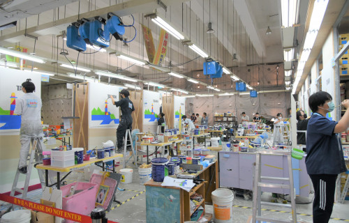 第53屆全國技能競賽南區賽，雲嘉南分署訓練的選手包辦漆作裝潢職類前五名。