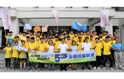 全國技能競賽南分署授旗 帥氣粉刷男選手力拚國手資格