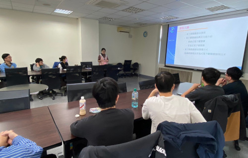 圖1.雲嘉南分署半導體產業人才培訓據點計畫自112年開辦以來，已累積82人完訓，訓後約有6成學員進入相關產業。