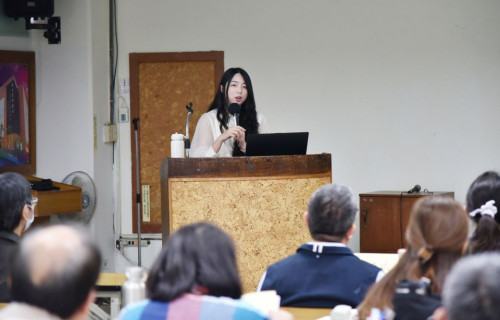 勞動部雲嘉南分署邀請臺南地檢署檢察官周映彤分享辦訓過程中可能涉及的法律風險與實務避雷心法。